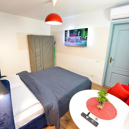 Ideal Accommodation Unirii Square Bukarest Eksteriør billede