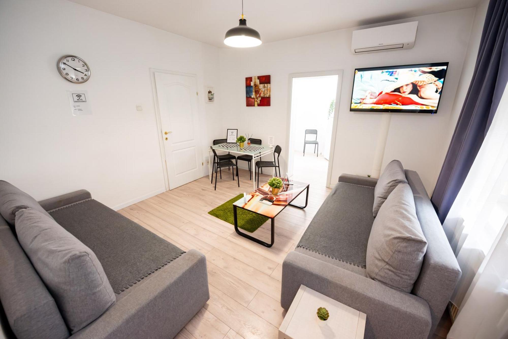 Ideal Accommodation Unirii Square Bukarest Eksteriør billede